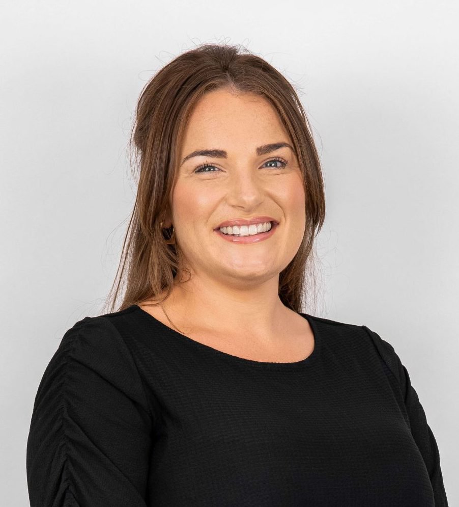 Chelsea Dawson James Du Pavey