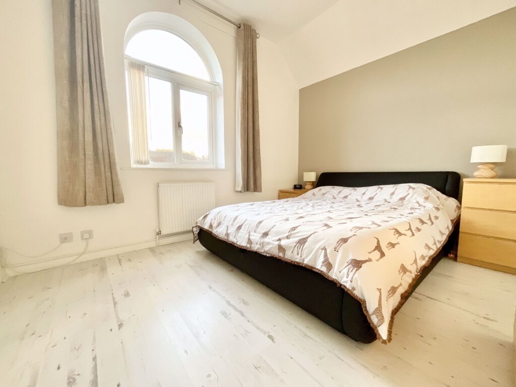 Highland Drive, Lightwood