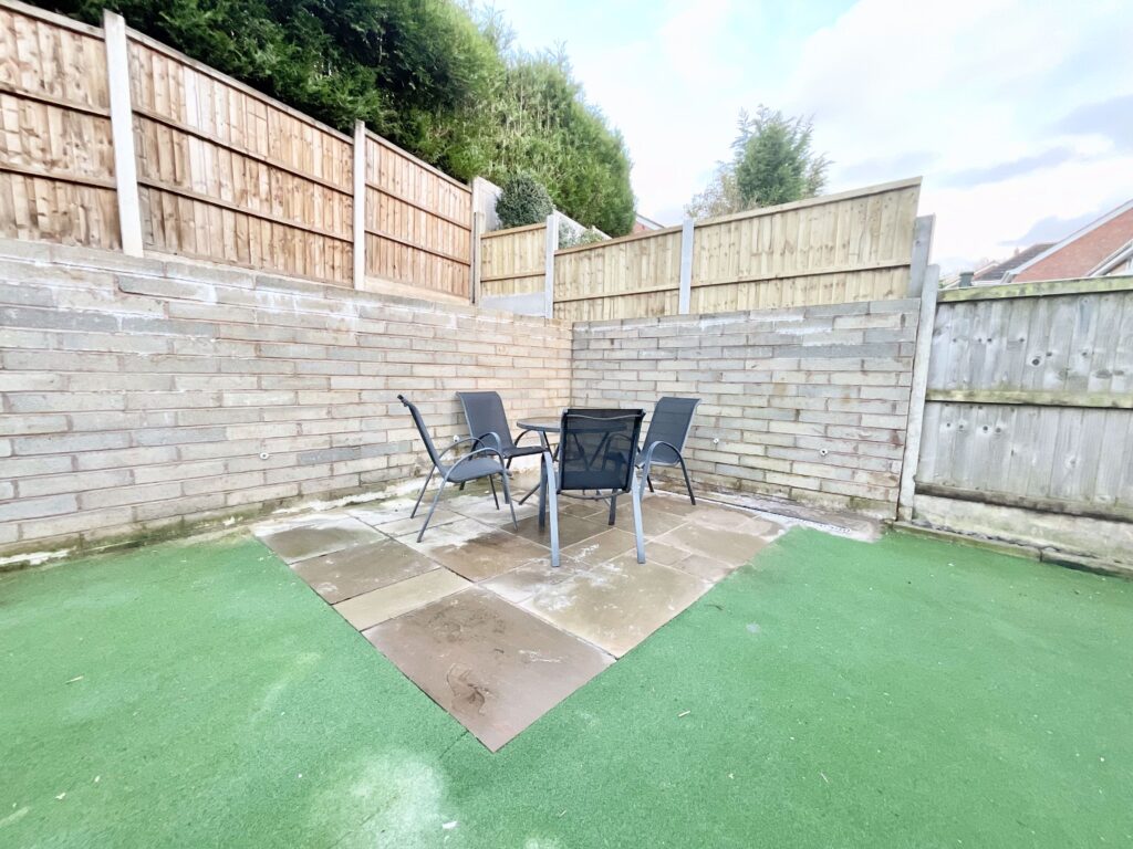 Highland Drive, Lightwood