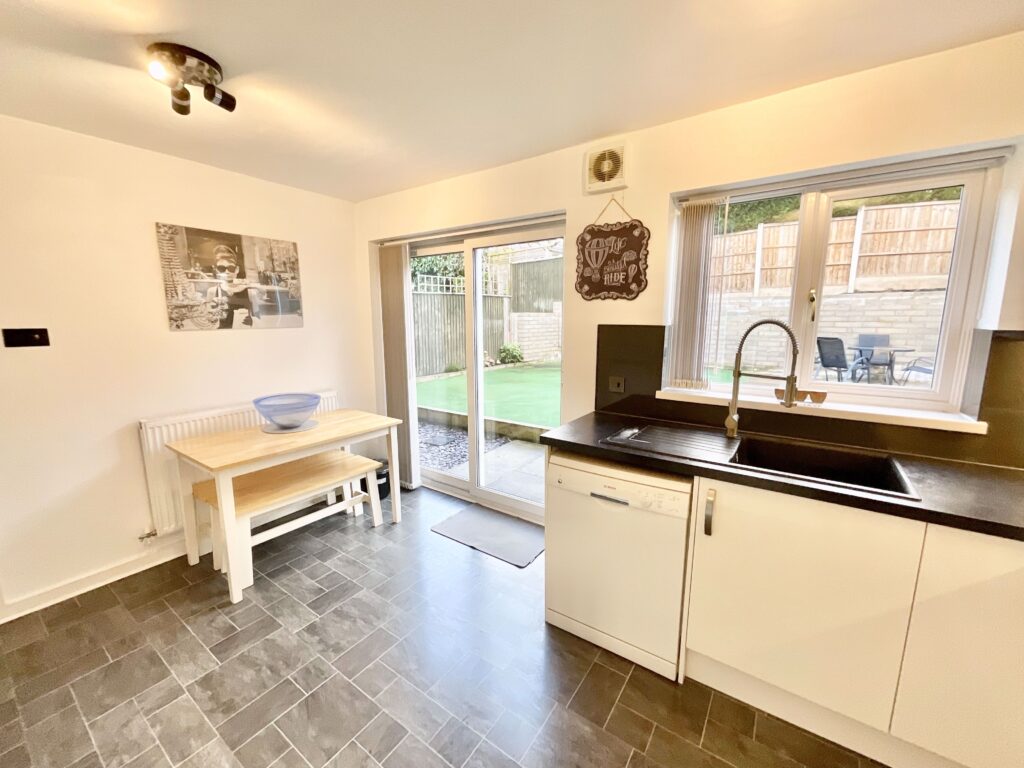 Highland Drive, Lightwood