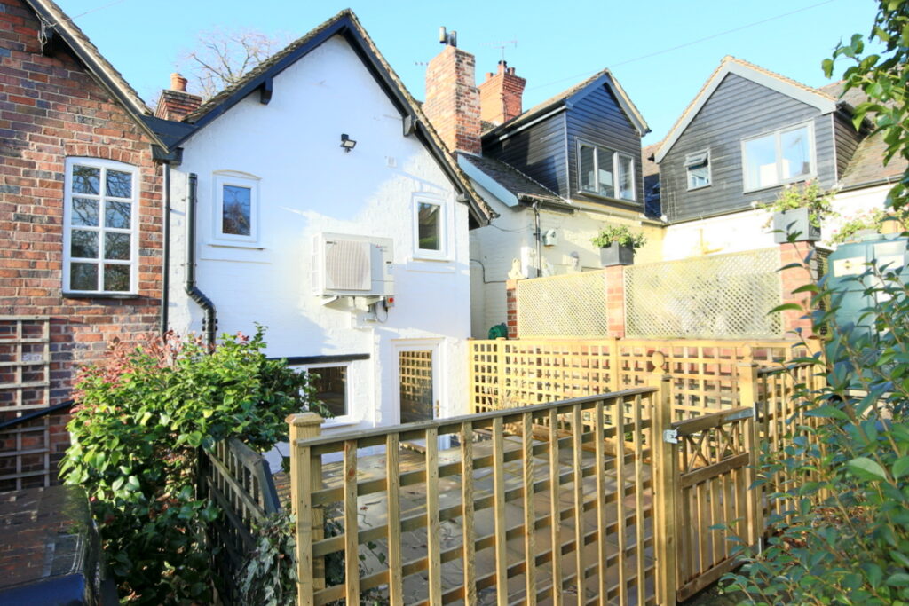 The Square, Woore, CW3