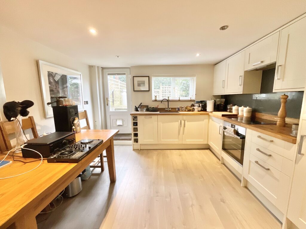 The Square, Woore, CW3