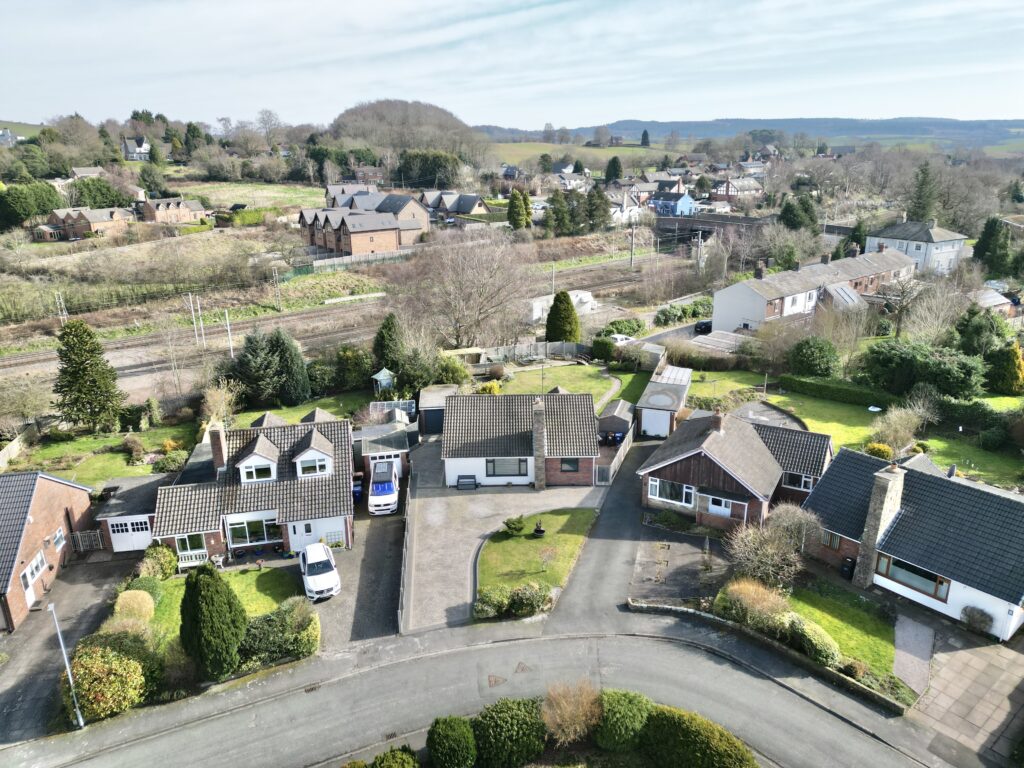 Hillview Crescent, Baldwins Gate, ST5