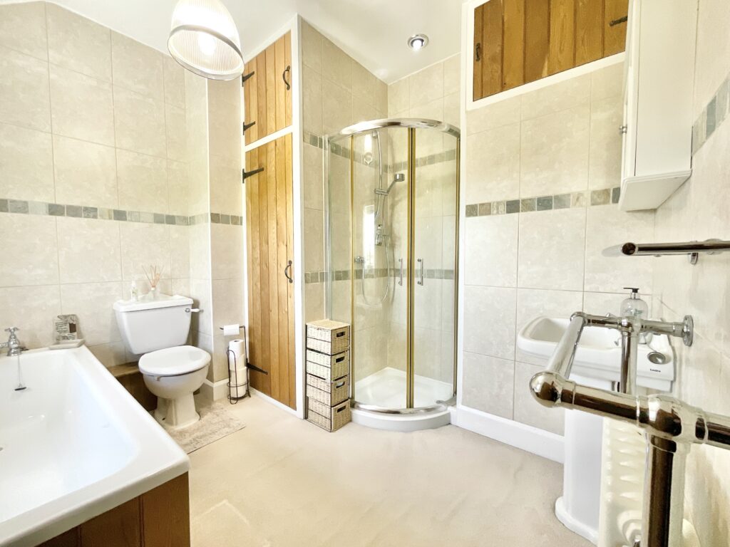 Eccleshall, Stafford, ST21