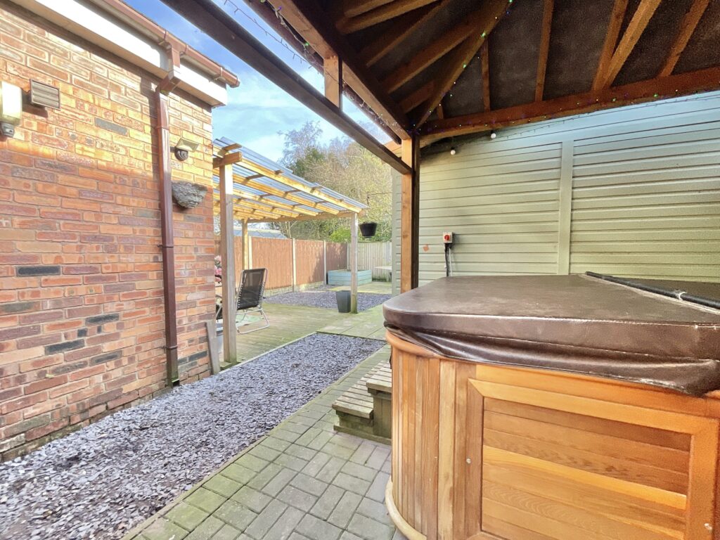 Manor Road, Madeley, CW3