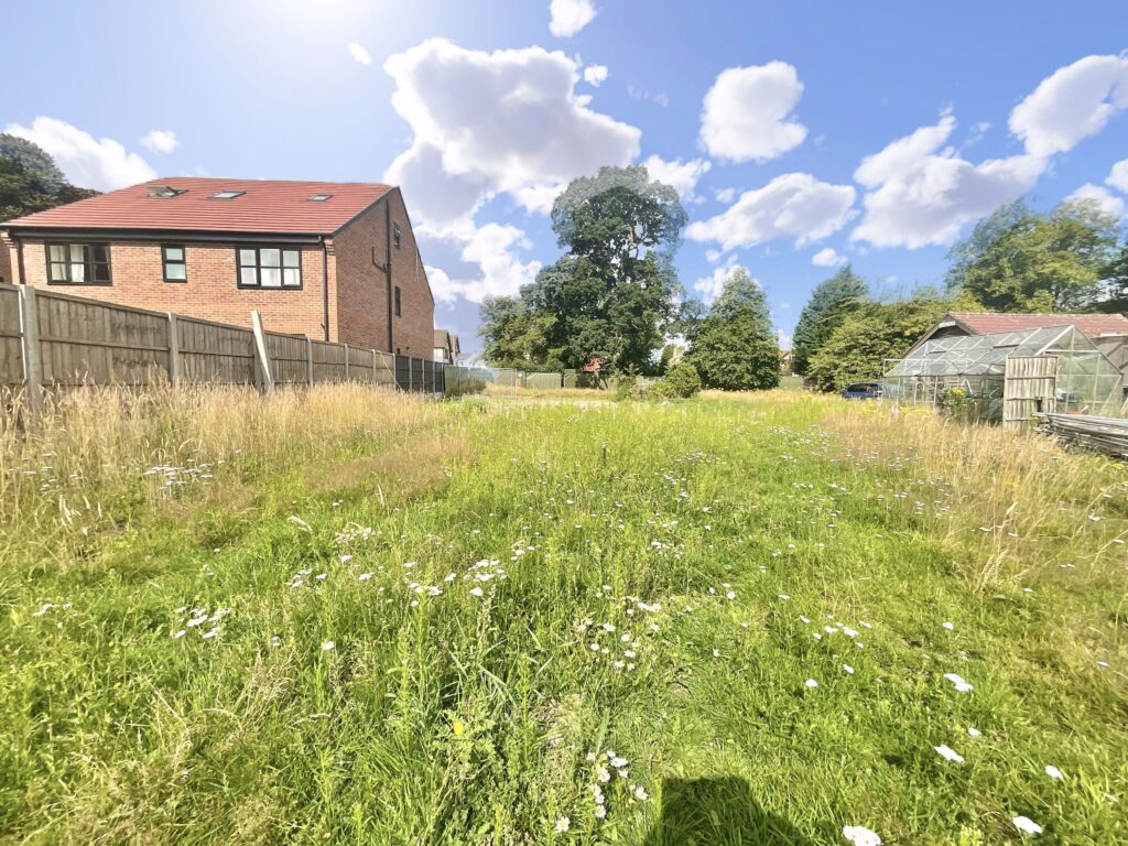 Building Plot, 156a Wistaston Road, Willaston, CW5 6QT