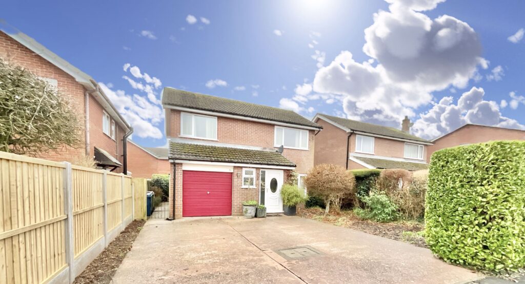 Ford Drive, Yarnfield, ST15