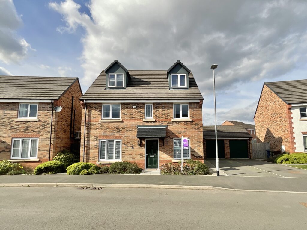 Bentham Way, Eccleshall, ST21