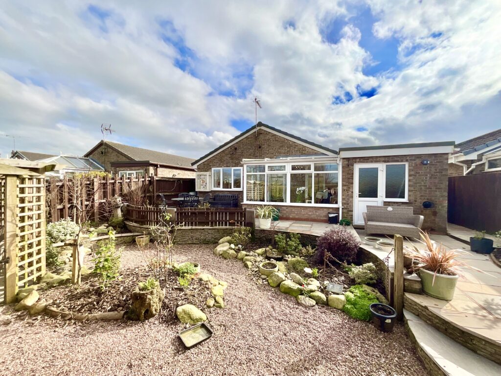Cherry Tree Crescent, Great Bridgeford, ST18