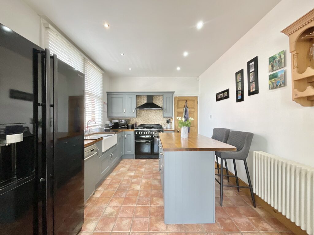 Station Road, Stone, ST15