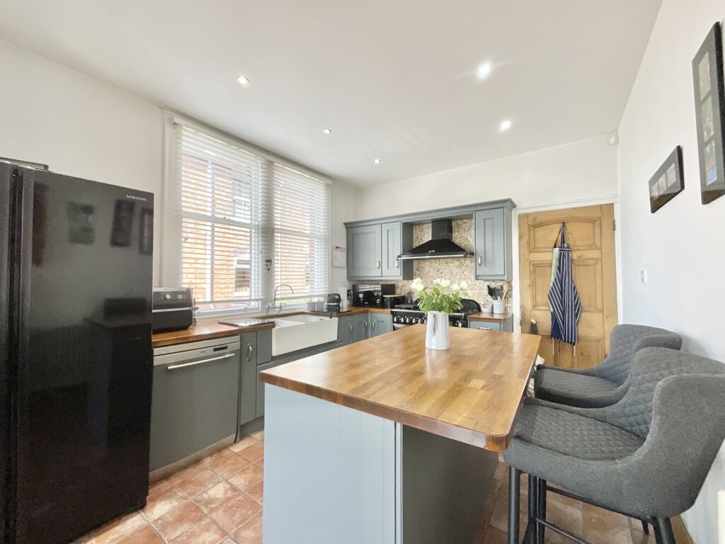 Station Road, Stone, ST15