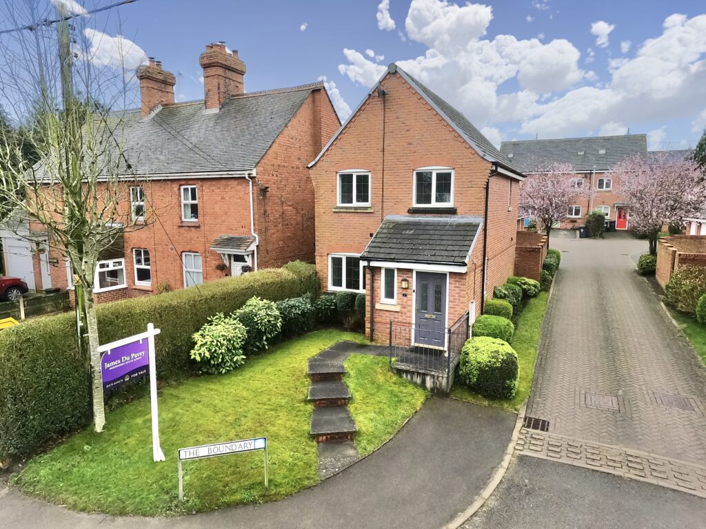 The Boundary, Woore, CW3