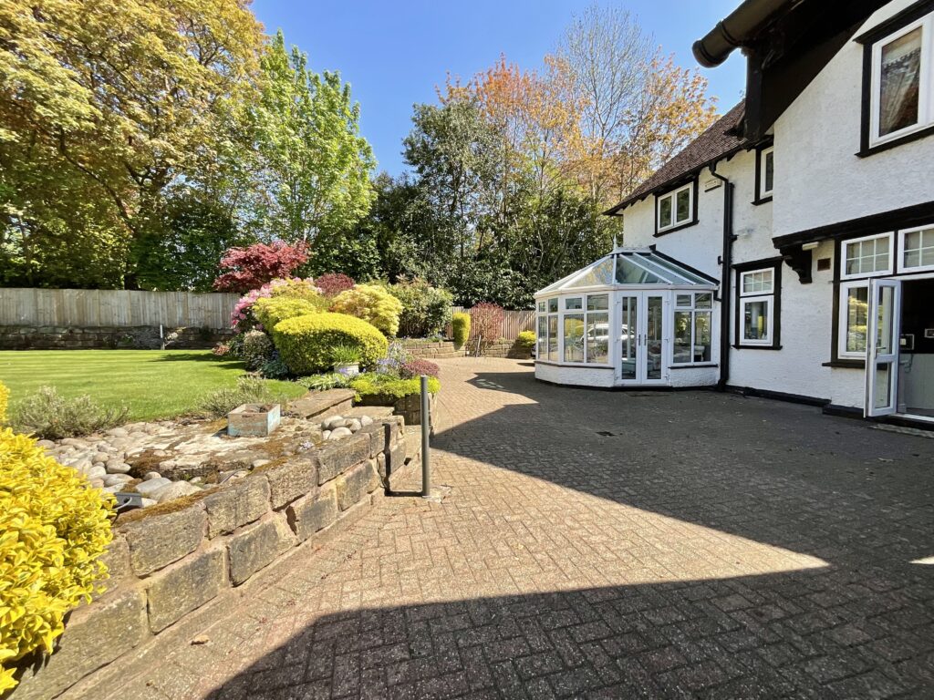 Station Road, Barlaston, ST12