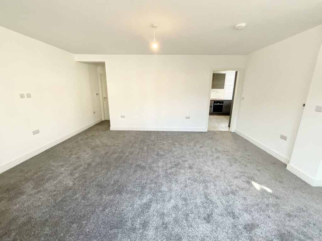 The Avenue, Stone, ST15