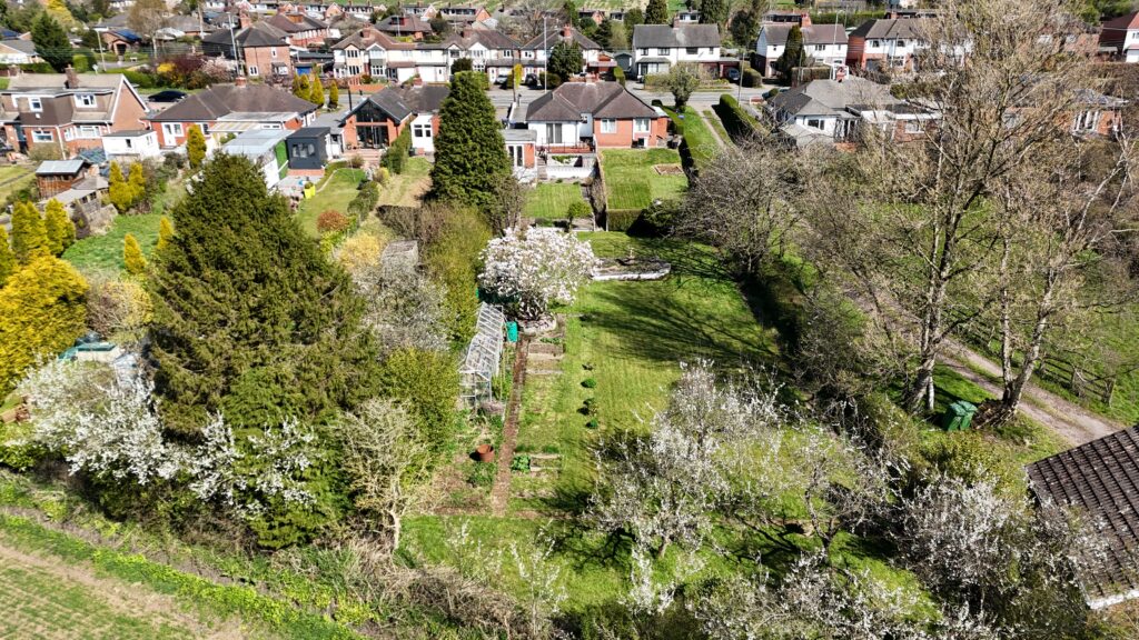 Uttoxeter Road, Draycott, ST11
