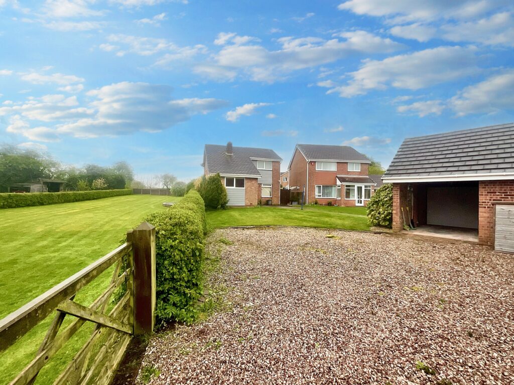 Sorrel Avenue, Tean, ST10