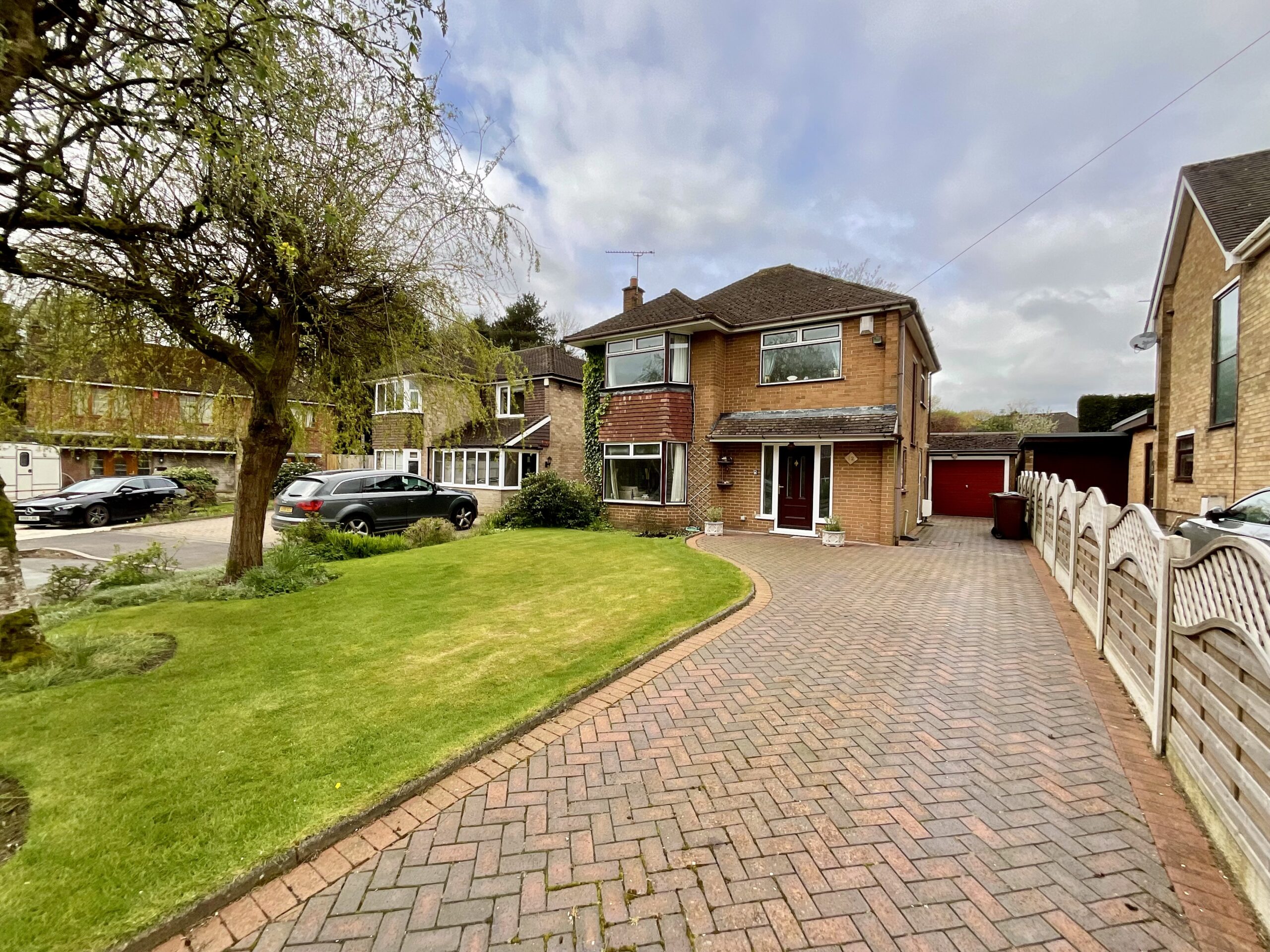 Field Close, Blythe Bridge, ST11 James Du Pavey