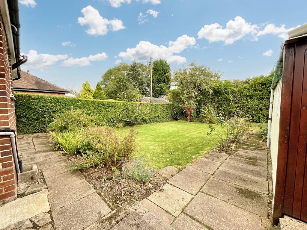 Old Road, Barlaston, ST12