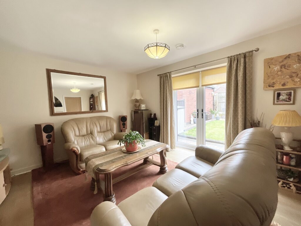 Walton Way, Stone, ST15