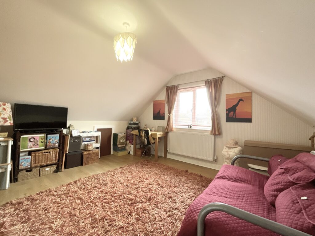 Walton Way, Stone, ST15