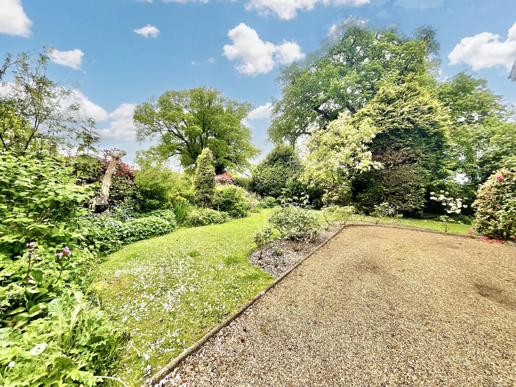 London Road, Stapeley, CW5