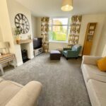 Kent Grove, Stone, ST15