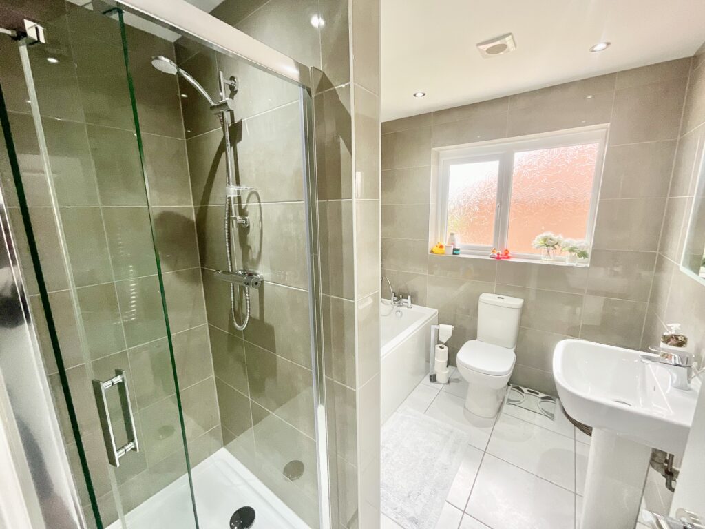 Bott Lane, Stone, ST15