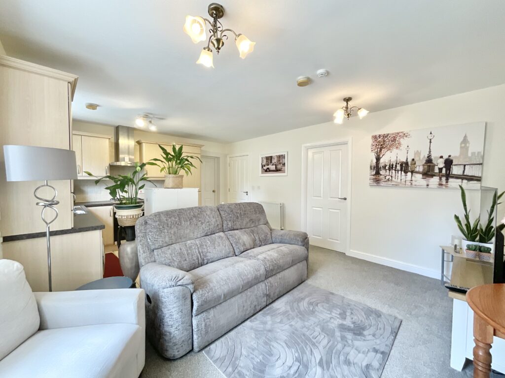 The Crossings, Stone, ST15