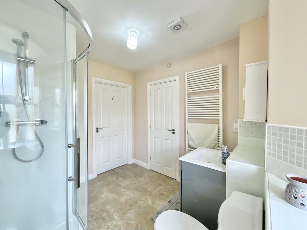 The Crossings, Stone, ST15