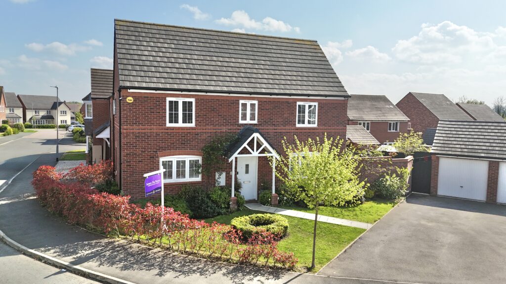 Weaver Brook Way, Wrenbury, CW5