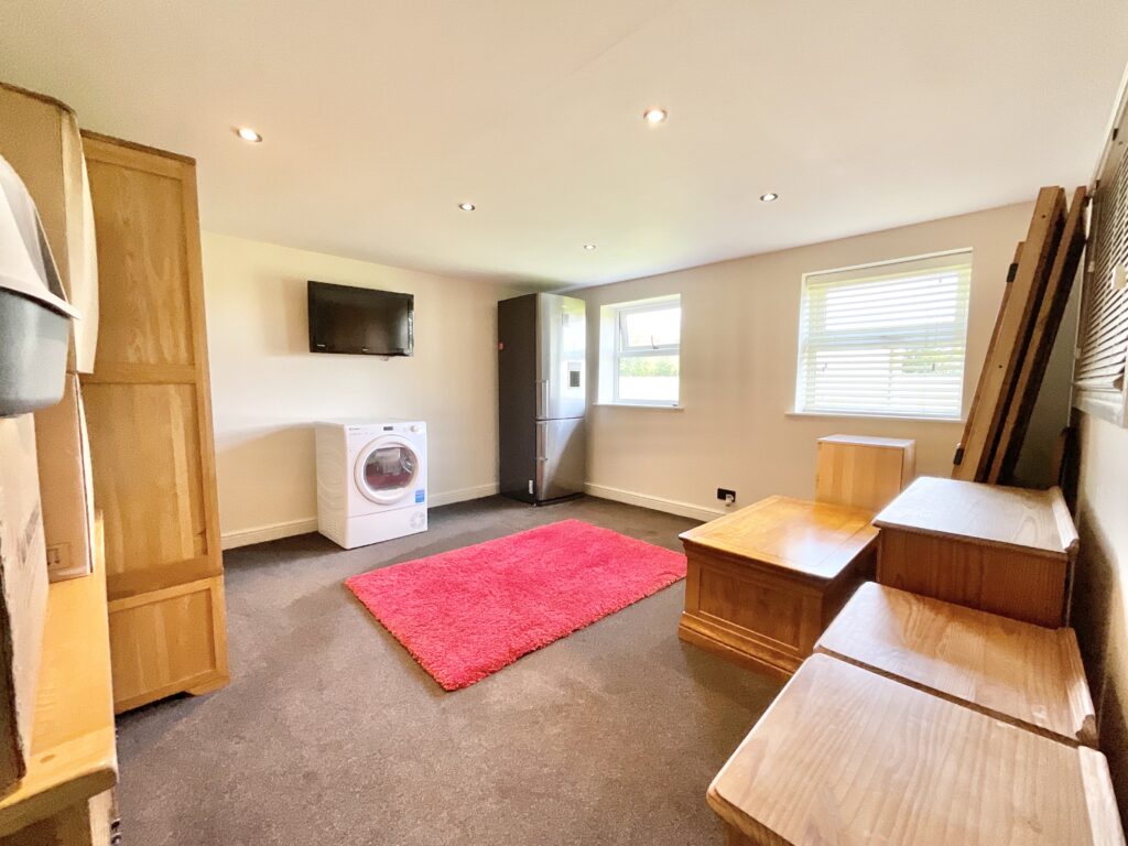 Holly Lane, Haughton, ST18