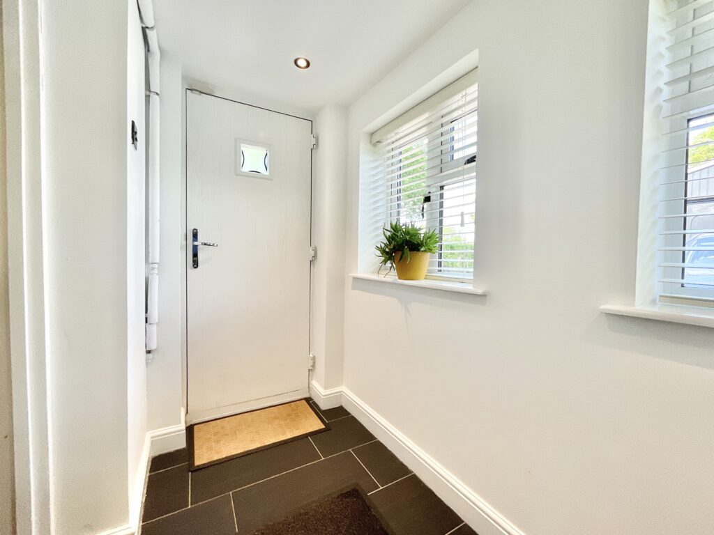 Holly Lane, Haughton, ST18