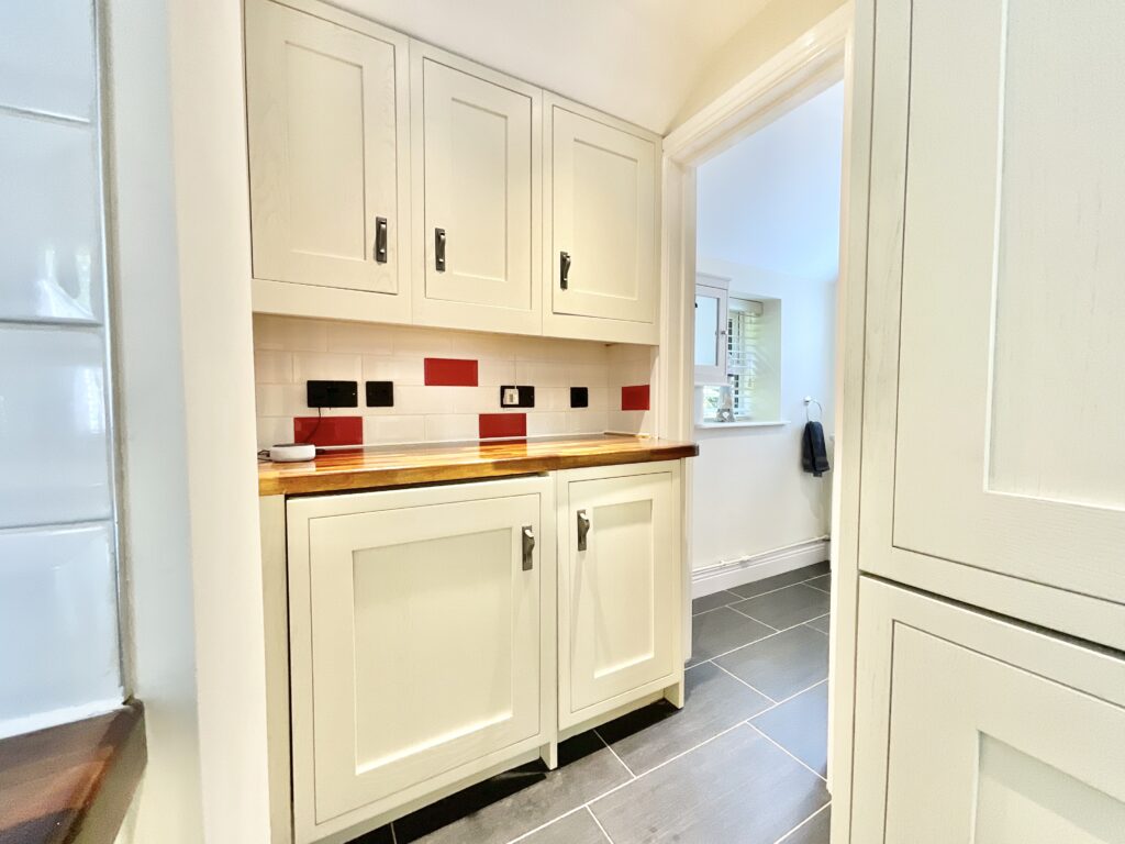 Holly Lane, Haughton, ST18