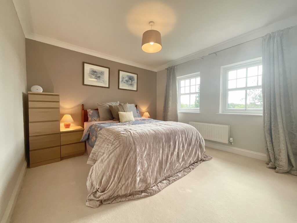Kingsdown Close, Weston, CW2