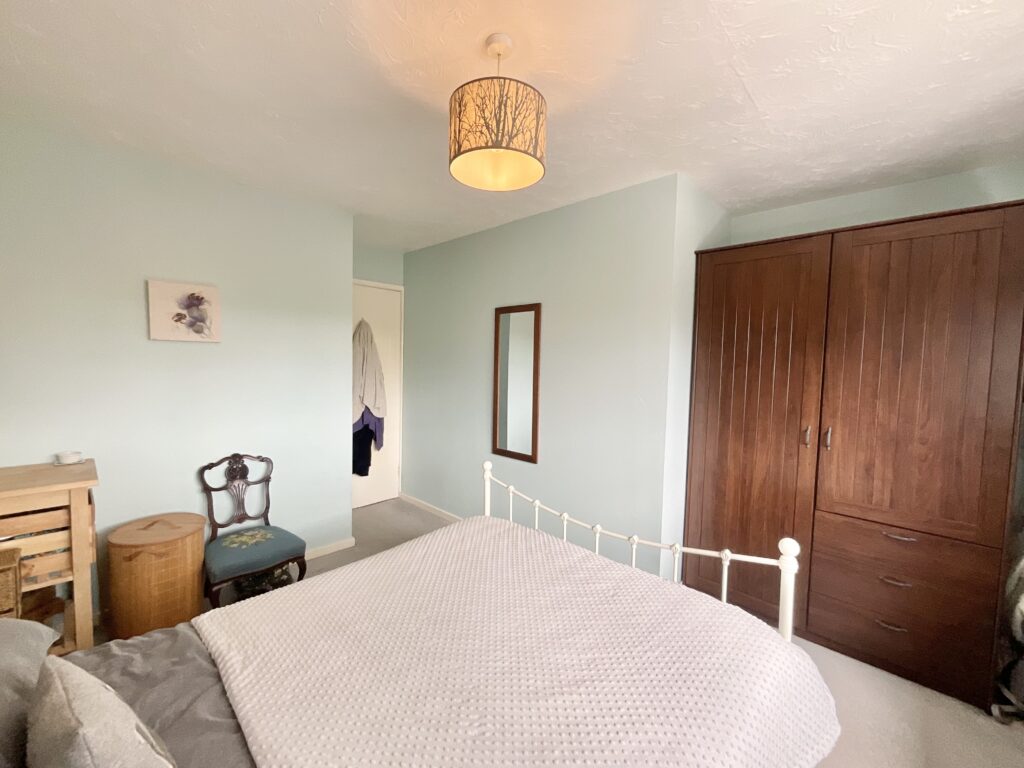 Wulfad Court, Stone, ST15