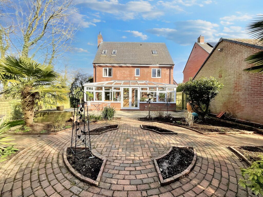 Moat Lane, Woore, CW3
