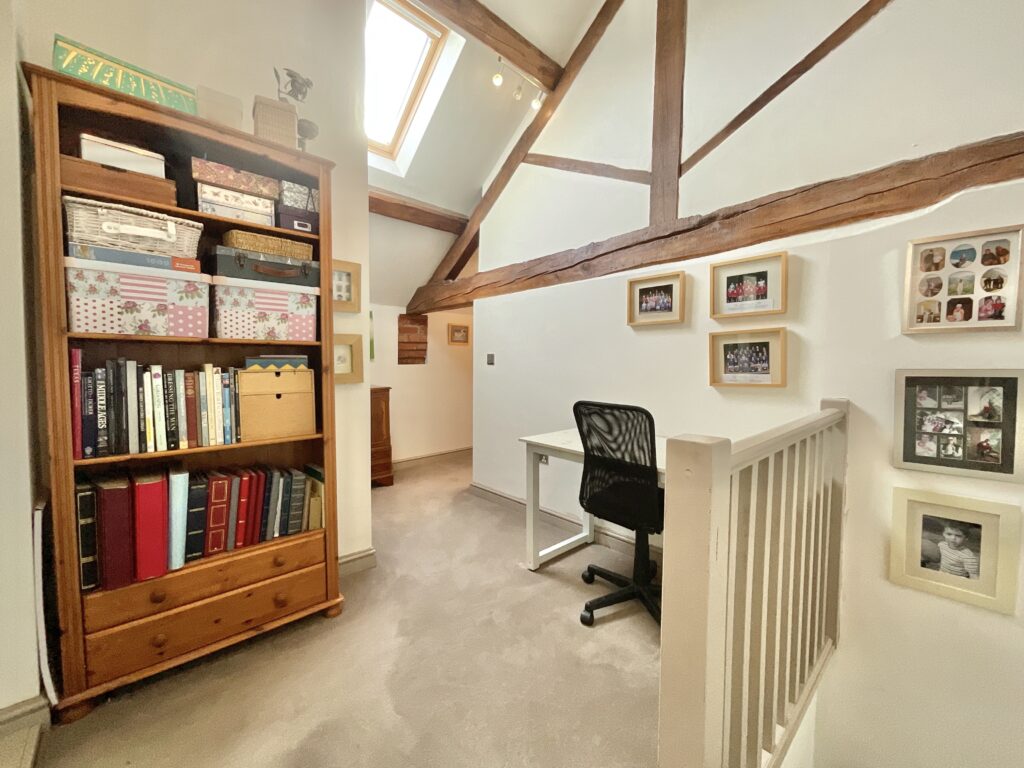 Newcastle Road, Oaklands Farm, TF9