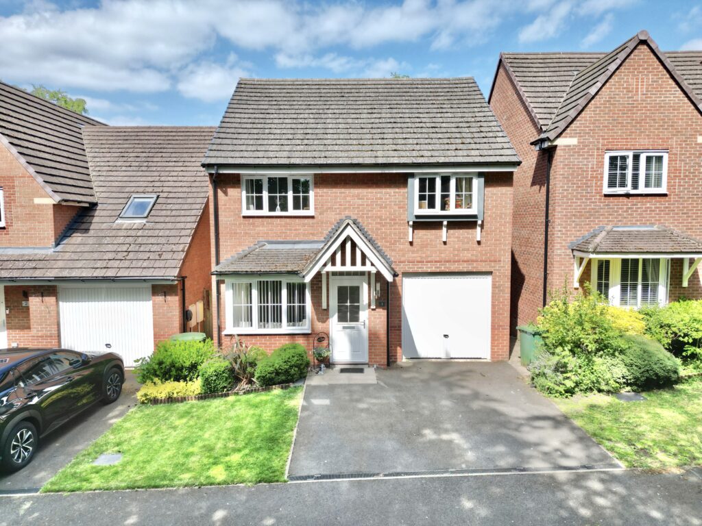 Hayeswater Grove, Yarnfield, ST15