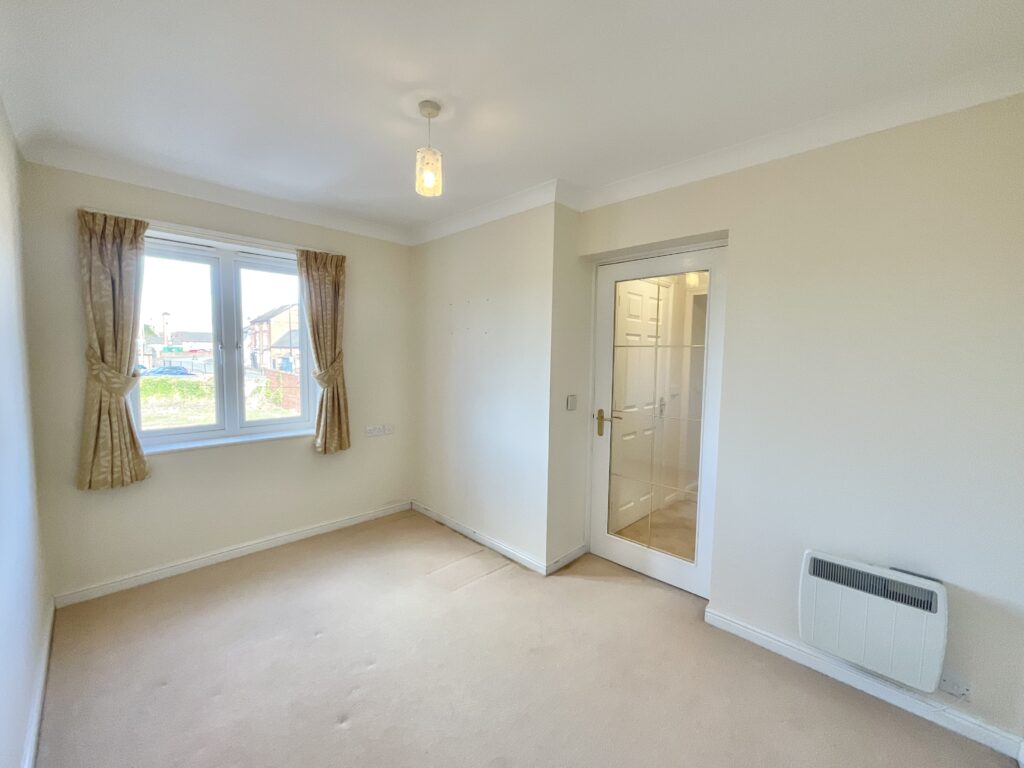 Crown Street, Stone, ST15