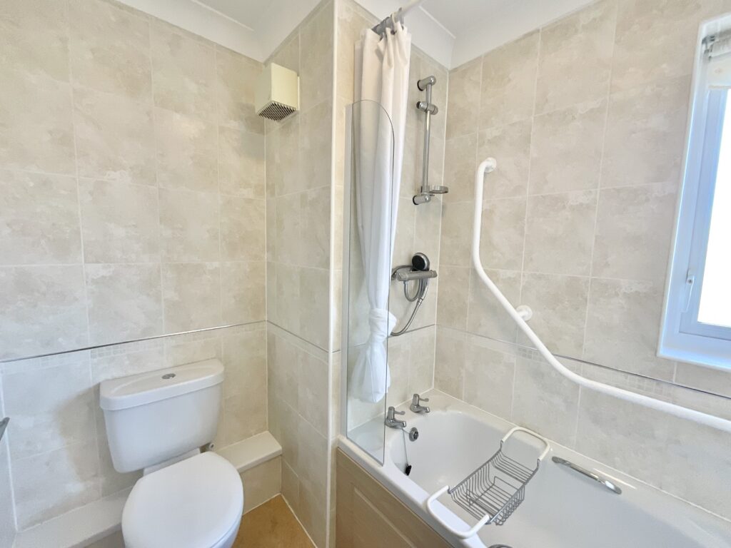 Crown Street, Stone, ST15