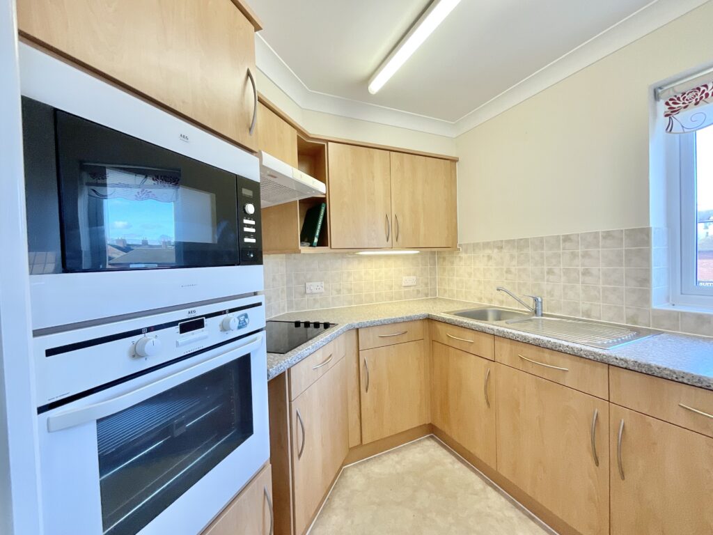 Crown Street, Stone, ST15