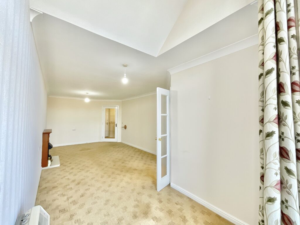 Crown Street, Stone, ST15