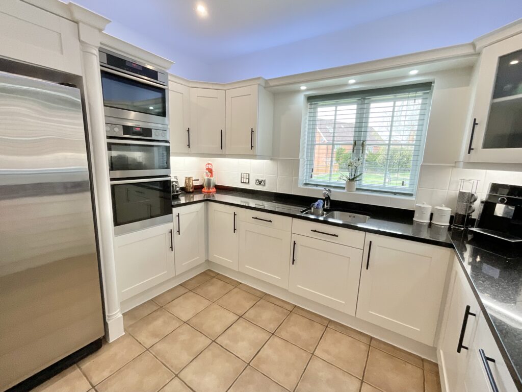 Wychwood Park, Weston, CW2