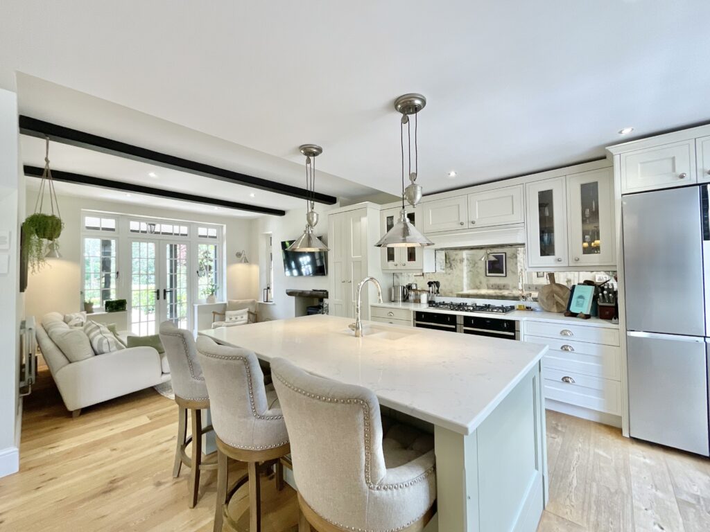 Barlaston Old Road, Trentham, Stoke on Trent, ST4 8HJ