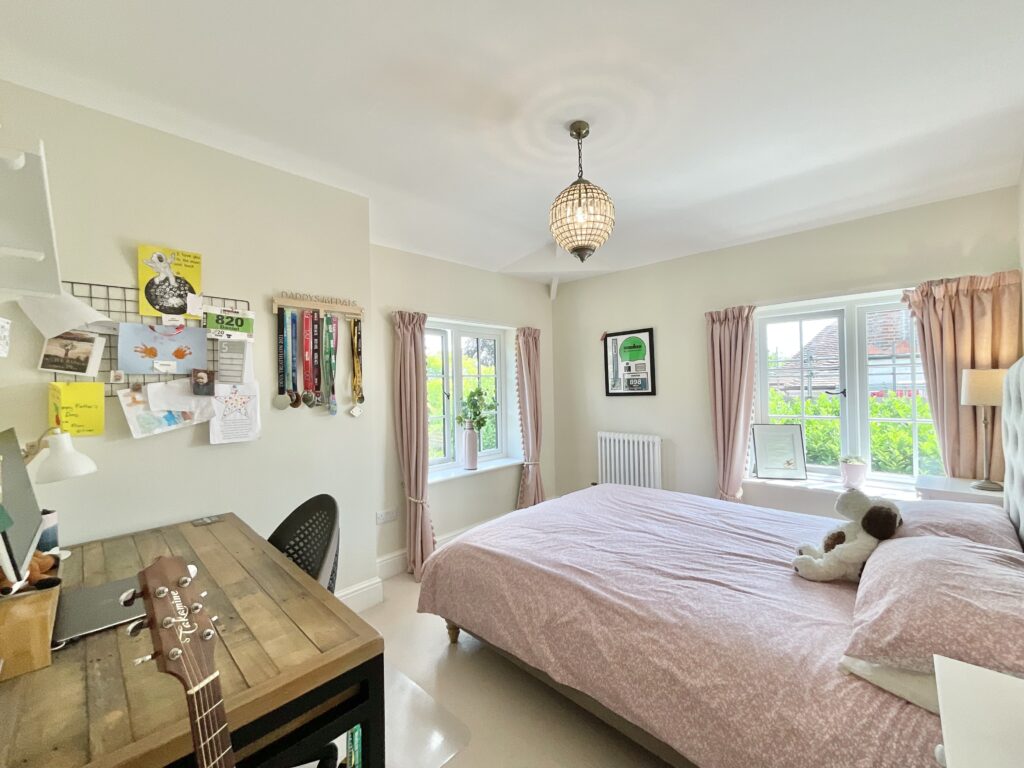Barlaston Old Road, Trentham, Stoke on Trent, ST4 8HJ