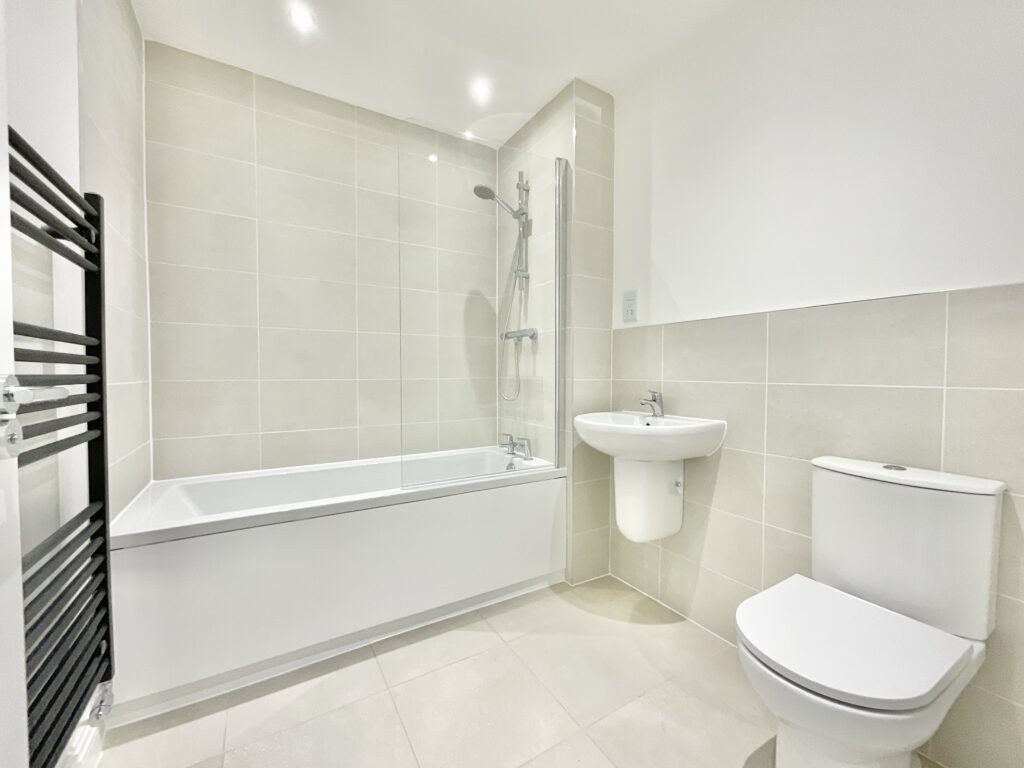 Castle Meadows, Castle Street, ST21