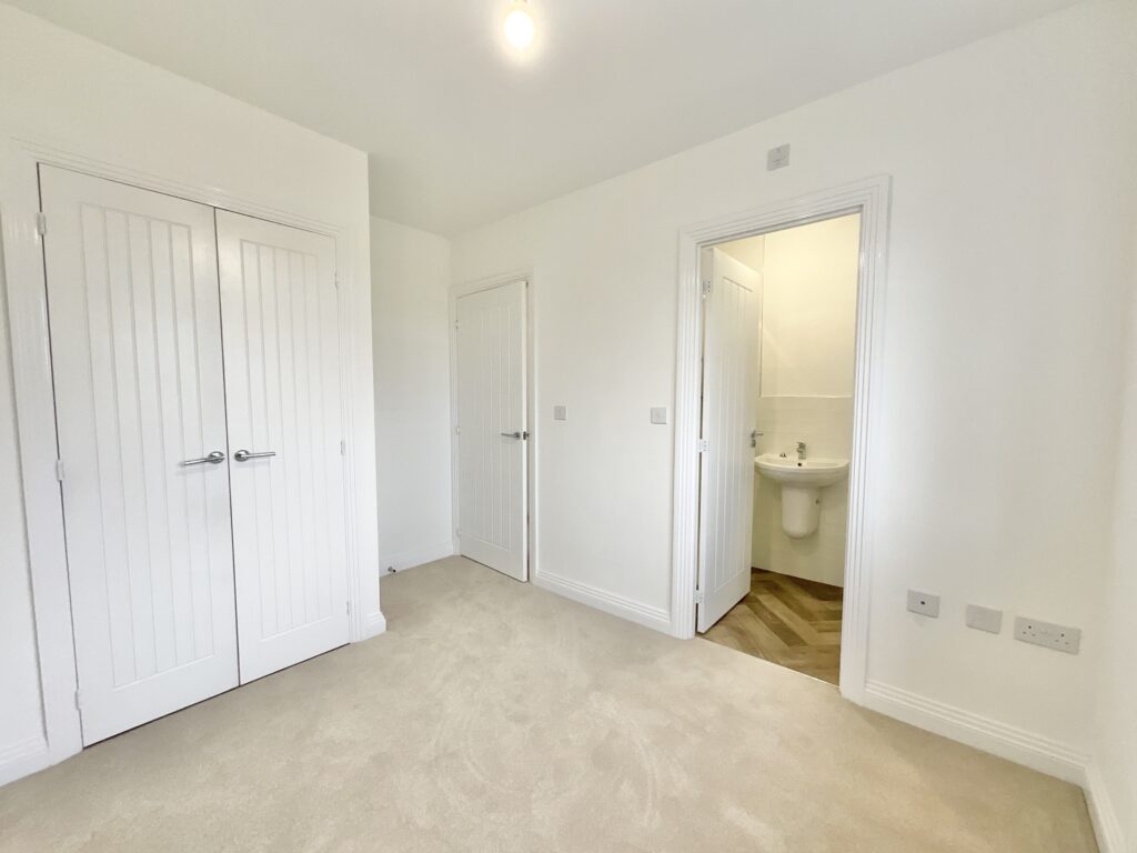 Castle Meadows, Castle Street, ST21