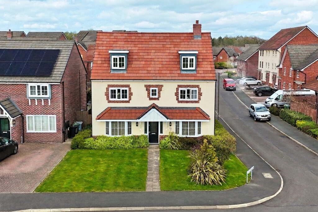 Hazel Way, Edleston, CW5