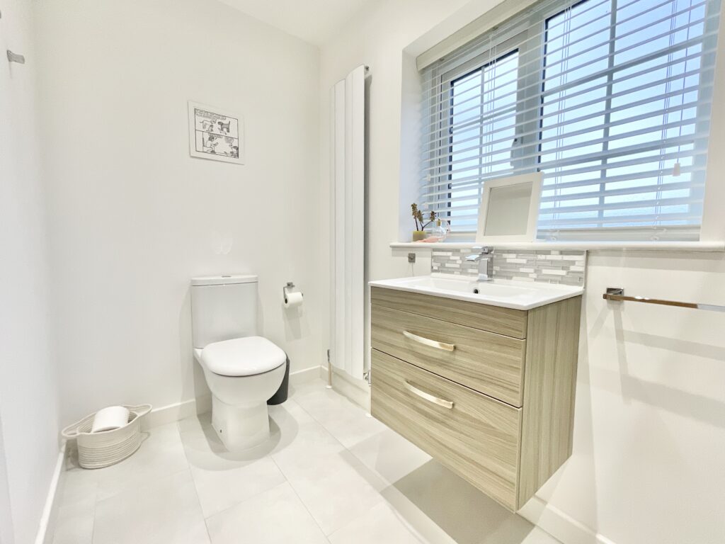 Grange Road, Knightley, ST20