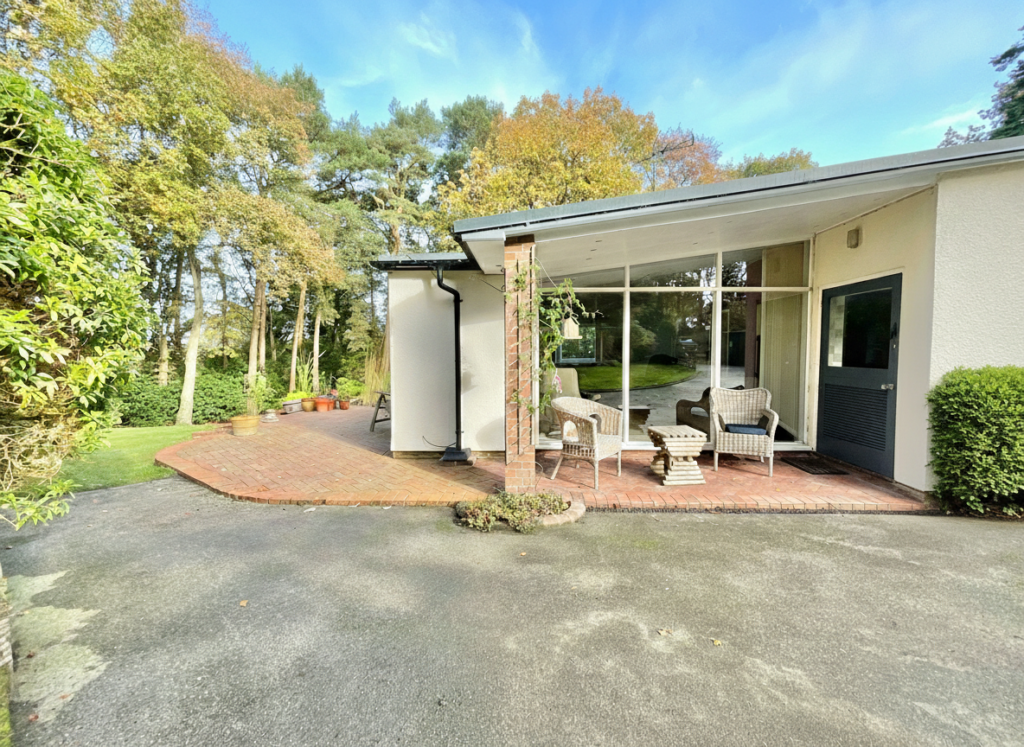 Rowan Lane, Ashley Heath, TF9